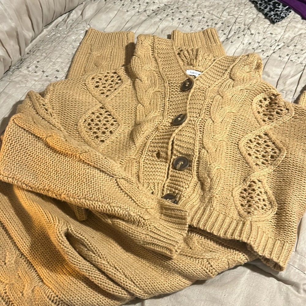 Fashion Nova two piece sweater set.